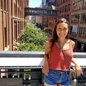 Meet your Posher, Joana